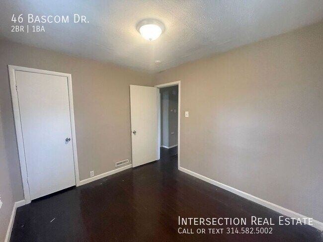 Building Photo - 46 Bascom Dr
