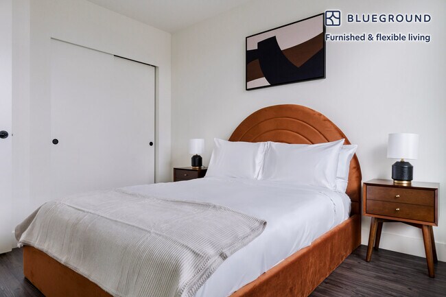 Building Photo - 19888 40th Ave W