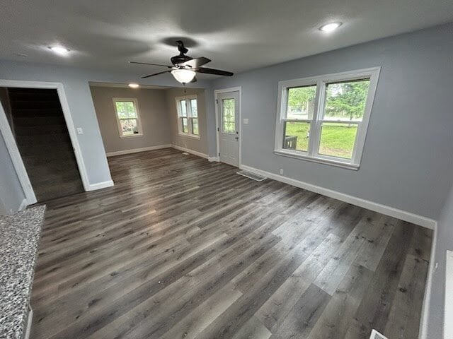 Building Photo - 52129 Clover Trail