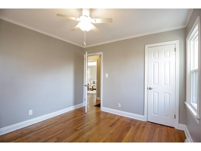 Building Photo - 1068 Faith Ave SE