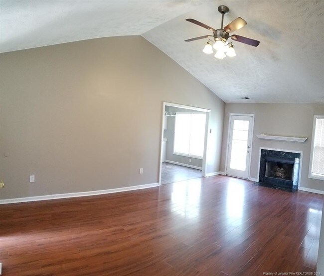 Building Photo - 210 Longleaf Pines Dr