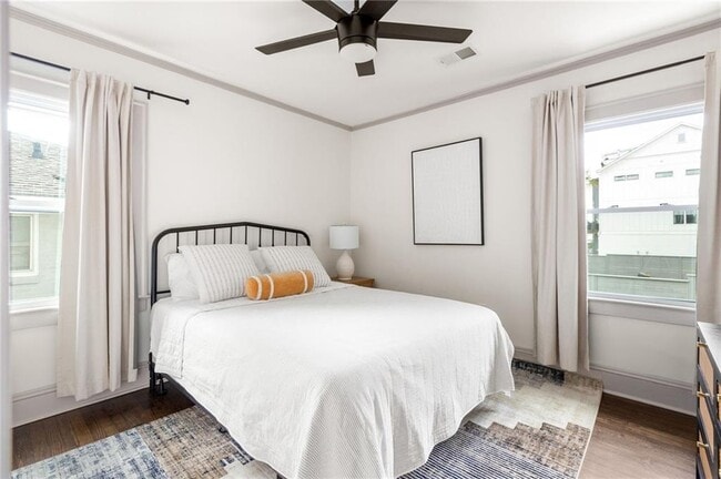 Building Photo - 3455 Rainey Ave