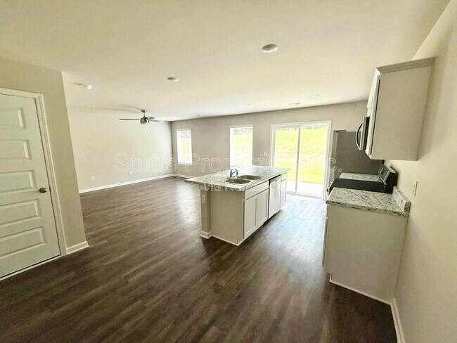 Building Photo - 319 Skykomish Rd