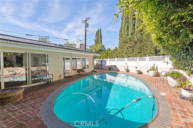 Building Photo - 2390 Nalin Dr