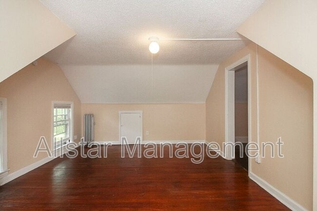 Building Photo - 2100 Cottage Grove Ave