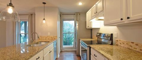 Building Photo - 212 Linda Ln