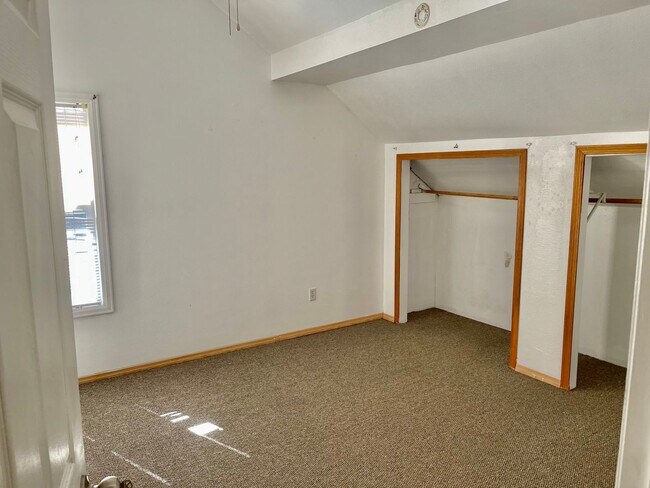 Building Photo - 1861 11th Ave