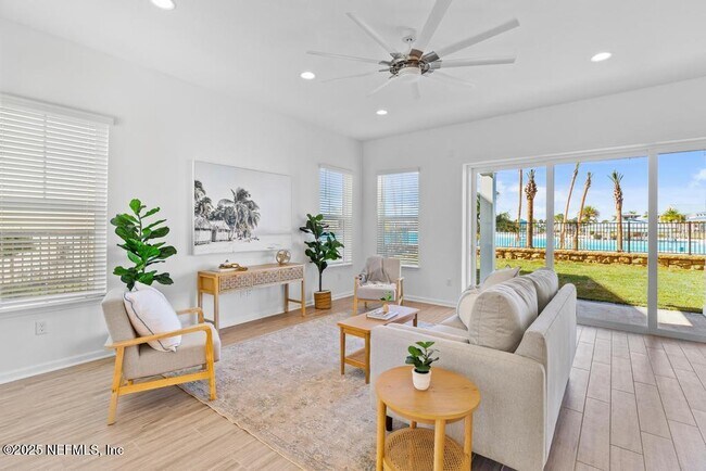 Building Photo - 469 Marquesa Cir