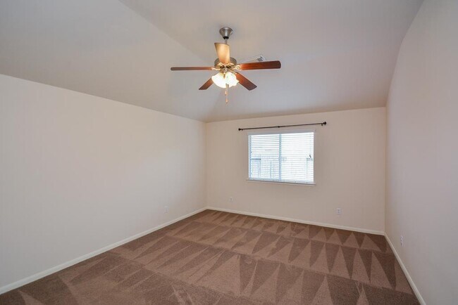 Building Photo - 8334 Loetsch Ridge Way