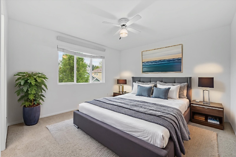 Building Photo - 6527 Indiana St SE