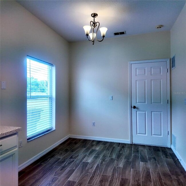 Building Photo - 946 Berwick Dr
