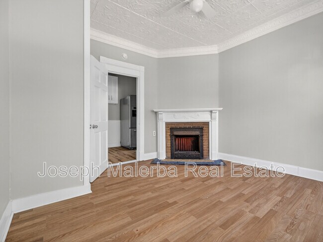 Building Photo - 195 Laurel Hill Ave