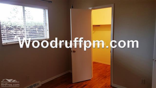 Building Photo - 4665 Field St