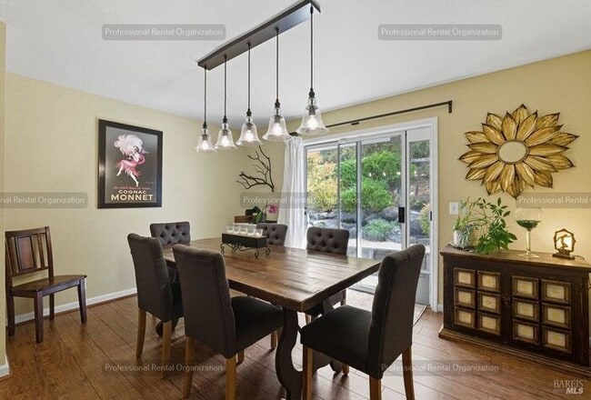 Building Photo - One of a kind home just steps away from Annadel State park