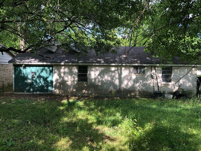Building Photo - 4337 Old Quarry Rd