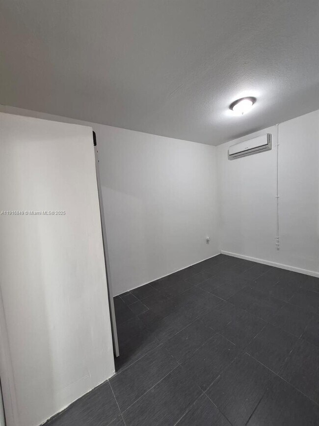 Building Photo - 13376 SW 268th Terrace