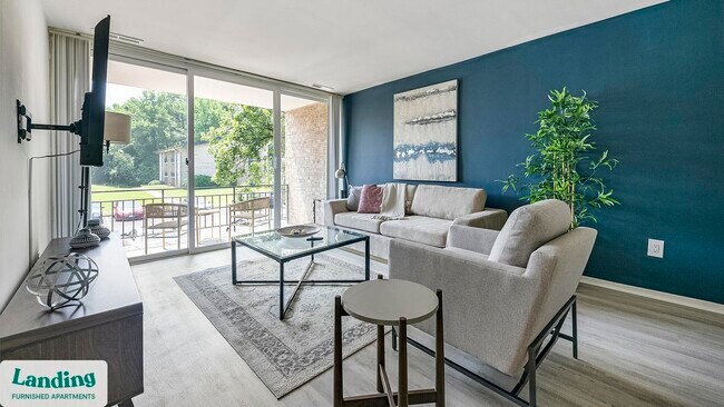 Building Photo - 6220 Springhill Dr