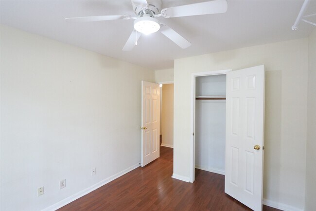 Building Photo - 1314 Hollow Ash Ln