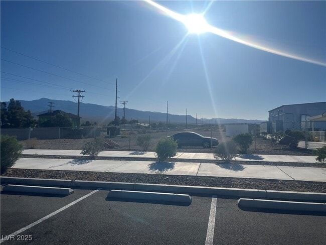 Building Photo - 6041 Hafen Ranch Rd