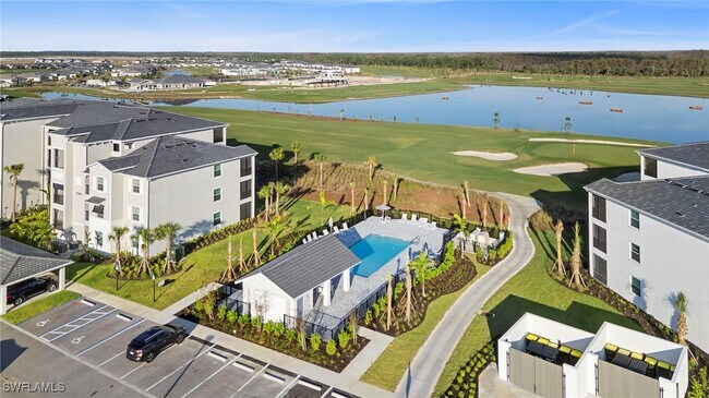 Building Photo - 15345 Grn Acrs Ave