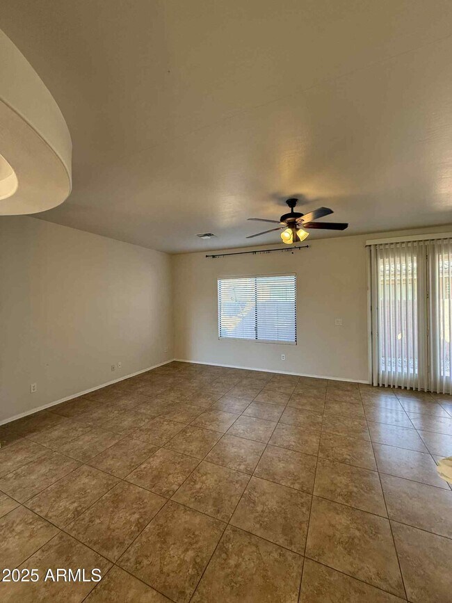 Building Photo - 4522 W Branham Ln