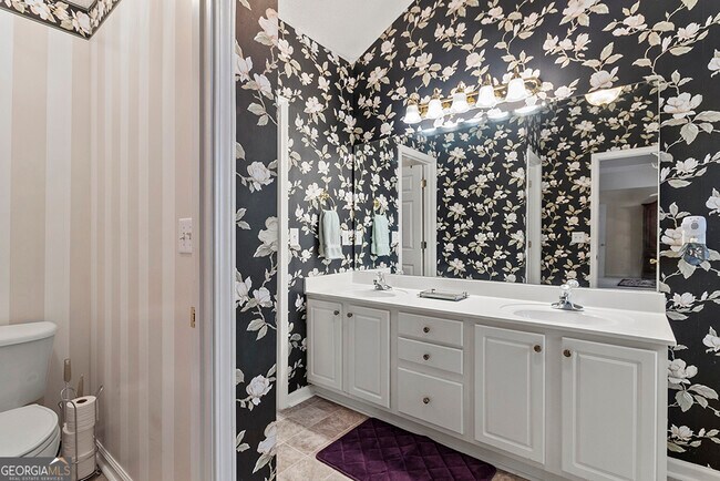 Building Photo - 643 Millrun Ct