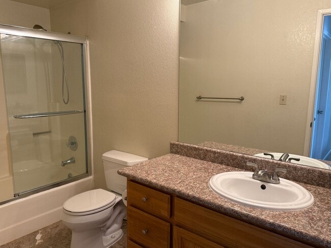 Building Photo - 4 Bedroom Almaden Home