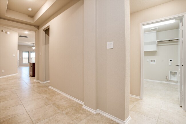 Building Photo - 20222 Rainflower Bay Ln