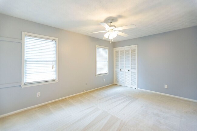 Building Photo - 2bd Townhome in the Heart of Tucker