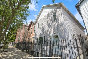Building Photo - 1835 S May St