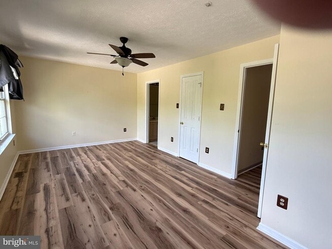 Building Photo - 9324 Daly Ct