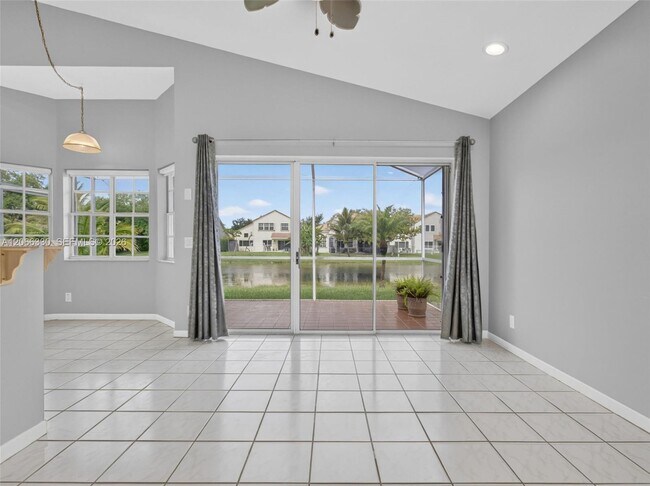 Building Photo - 1520 Seabay Rd