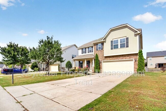 Building Photo - 504 Eagles Wy