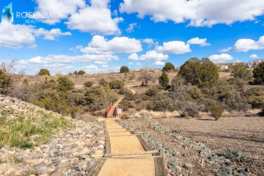 Building Photo - Charming 2 bedrooms, 2 baths home located in the beautiful Montana Terraces of Prescott!