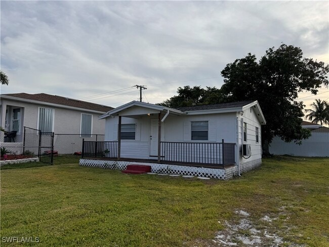 Building Photo - 15344 Wall Dr