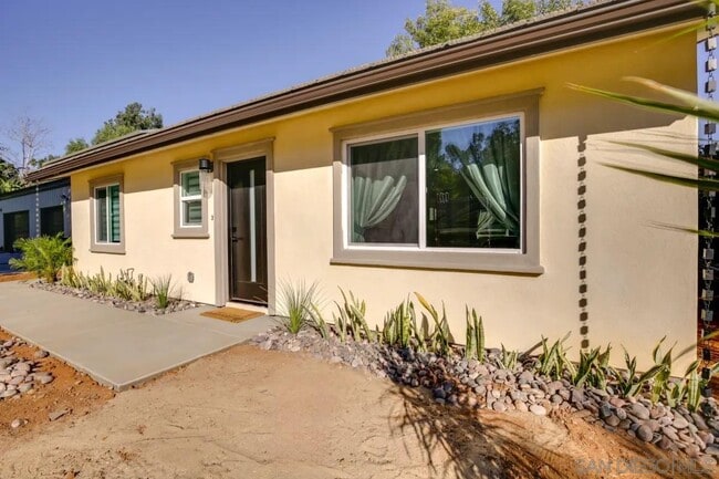 Building Photo - 3557 Steele Canyon Rd