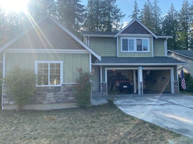 Primary Photo - Mount Vernon 3 Bedroom, 2.5 bath