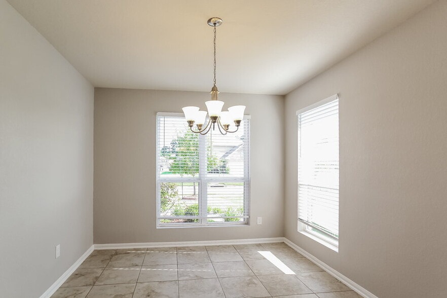 Building Photo - 9962 Chimney Swift Ln