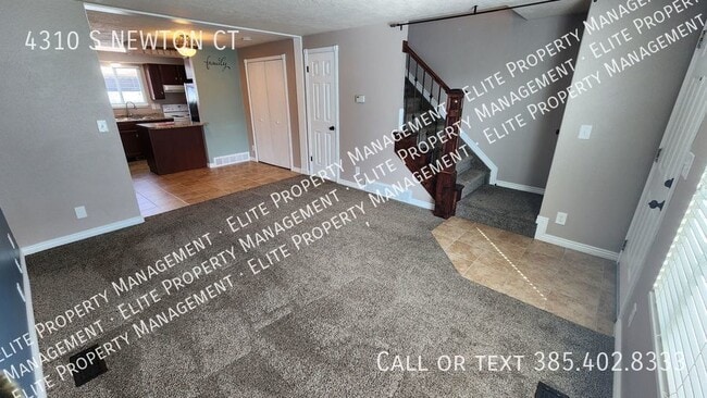 Building Photo - 4310 S Newton Ct