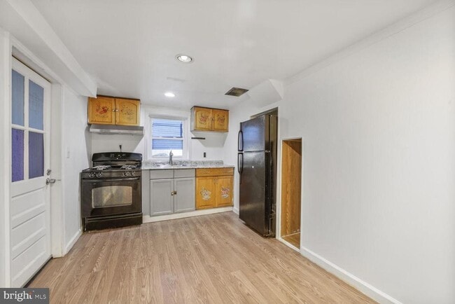 Building Photo - 6508 Medwick Dr