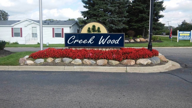 Building Photo - Creek Wood