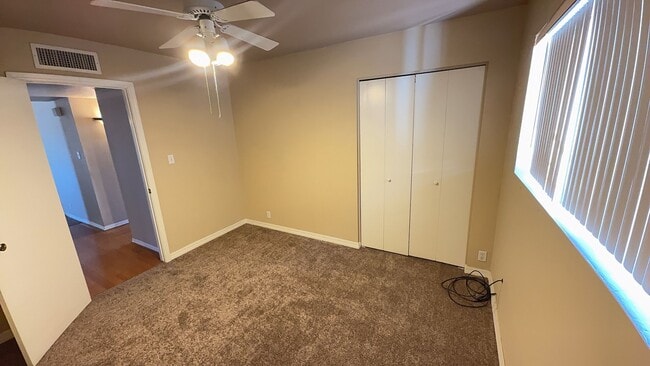 Building Photo - 8329 E Osborn Rd