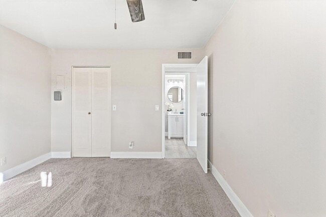 Building Photo - 141 Brittany Terrace