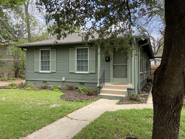 Primary Photo - 3911 Avenue F