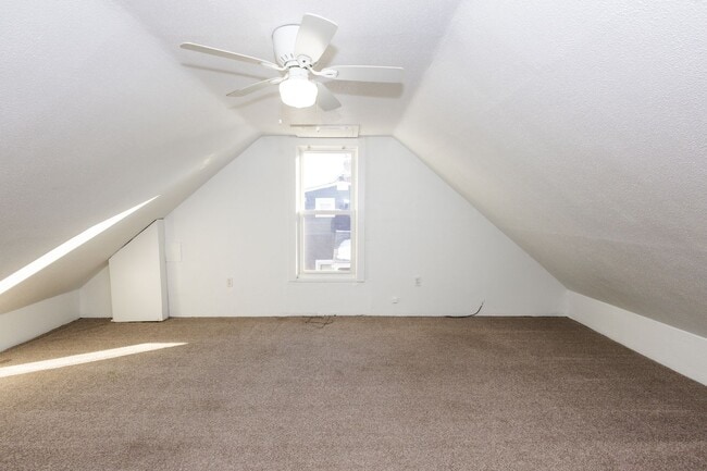 Building Photo - 3132 West 33rd-