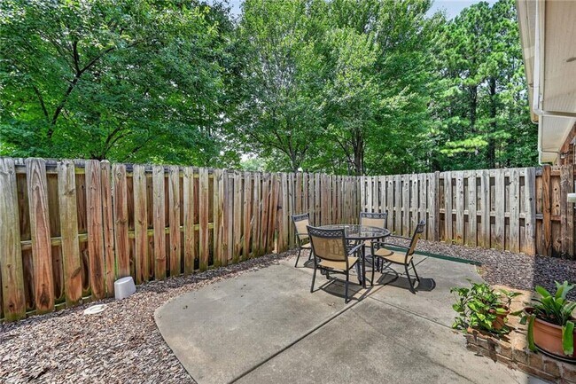Building Photo - 3526 Pecos Ln