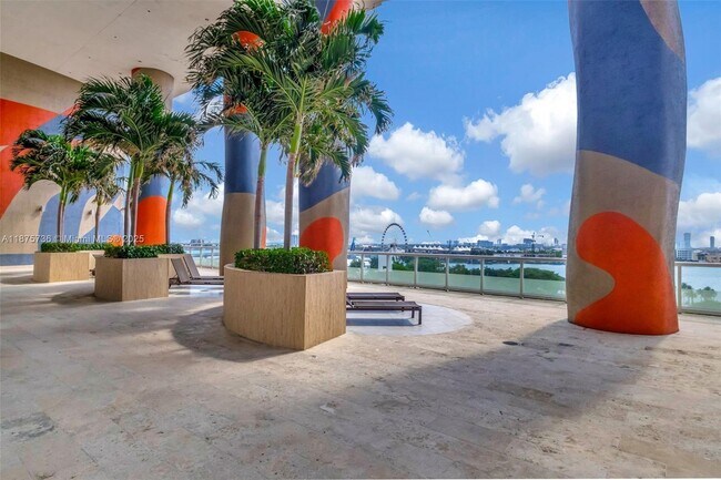 Building Photo - 50 Biscayne Blvd