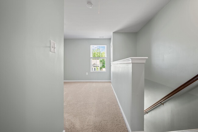 Building Photo - 2854 Meadowview Blvd