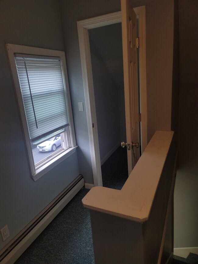 Building Photo - 651 Fall River Ave