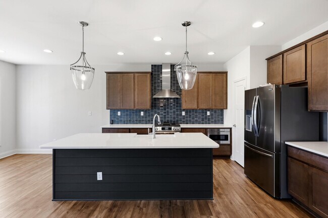 Building Photo - 2869 Blackford Pkwy